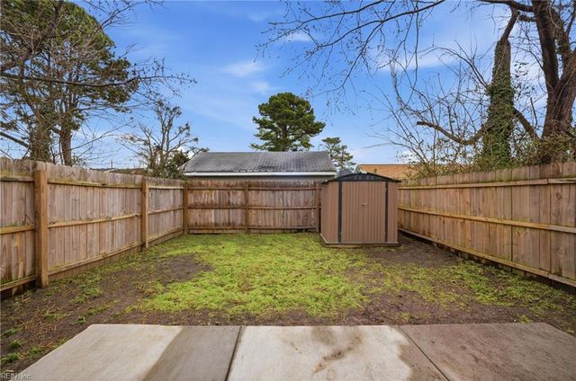 806 Fairland AVE, Hampton, VA 23661