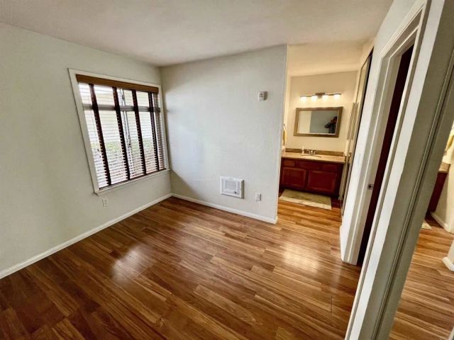 432 Edgehill Lane 41, Oceanside, CA 92054