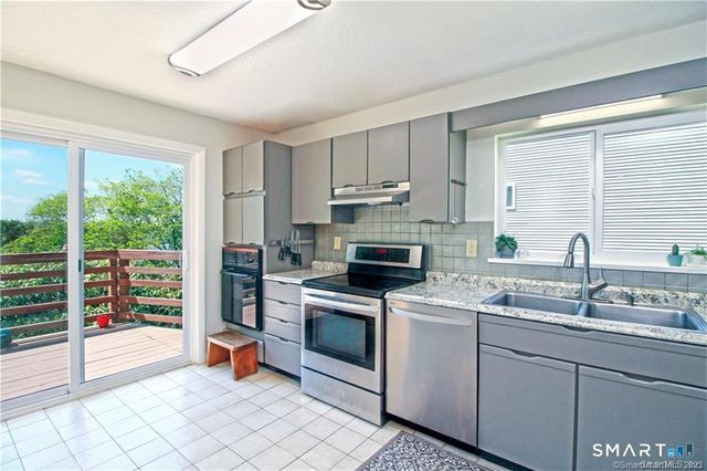 299 Virgo Drive, Groton, CT 06340