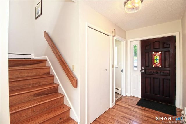 299 Virgo Drive, Groton, CT 06340