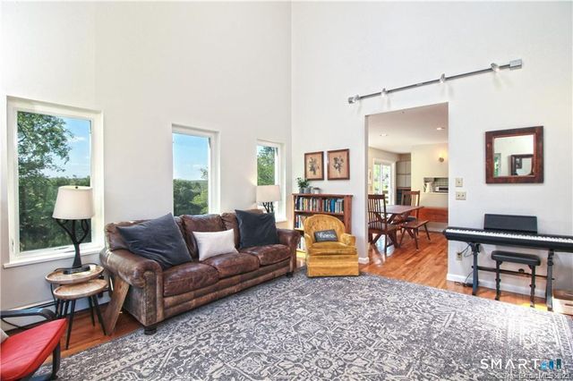 299 Virgo Drive, Groton, CT 06340