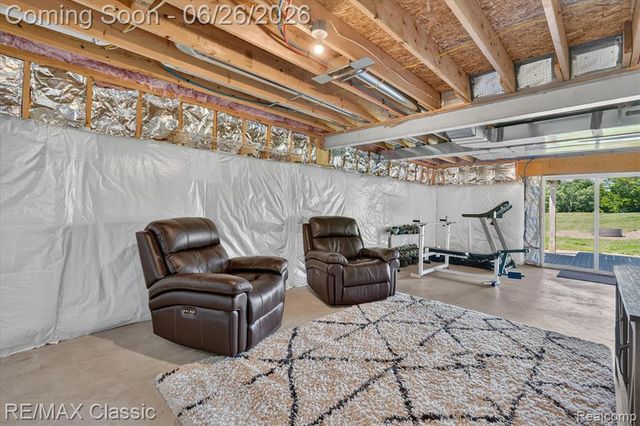3205 N Milford Road, Highland, MI 48357