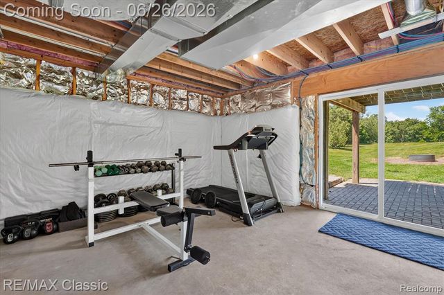 3205 N Milford Road, Highland, MI 48357