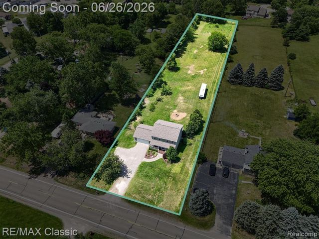 3205 N Milford Road, Highland, MI 48357
