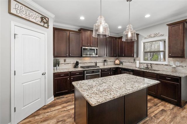 6330 Oldham Court, Gainesville, GA 30506