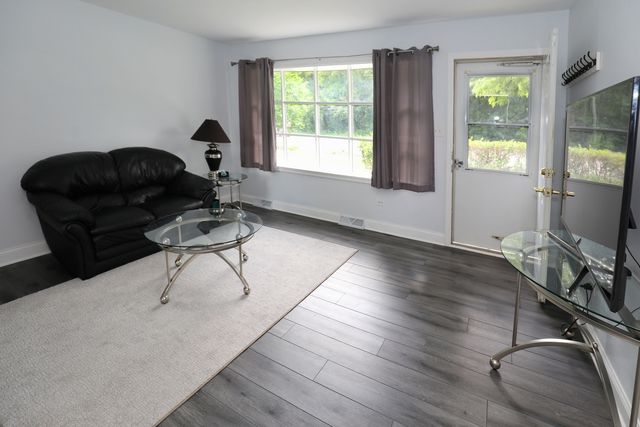 1N485 Neltnor Boulevard, West Chicago, IL 60185