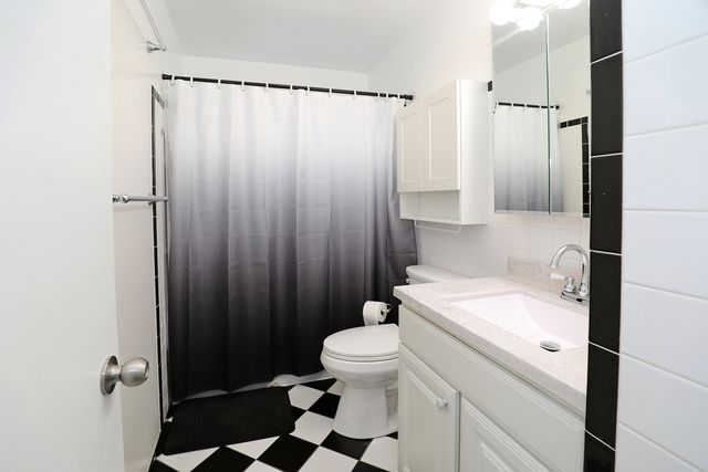 1N485 Neltnor Boulevard, West Chicago, IL 60185