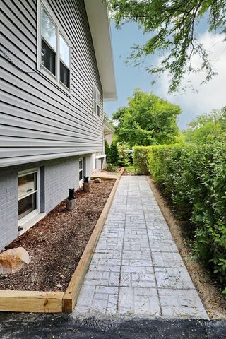 1N485 Neltnor Boulevard, West Chicago, IL 60185