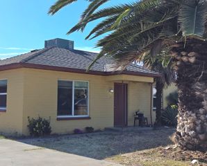 1512 Swalls Ln, Modesto, CA 95358