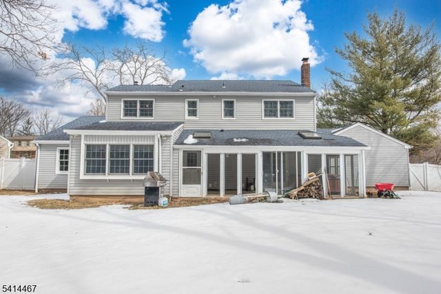 9 Nantes Rd, Parsippany-troy Hills Twp., NJ 07054