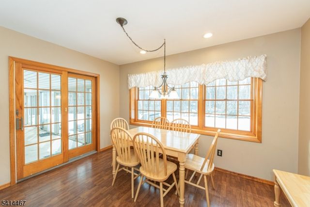 9 Nantes Rd, Parsippany-troy Hills Twp., NJ 07054