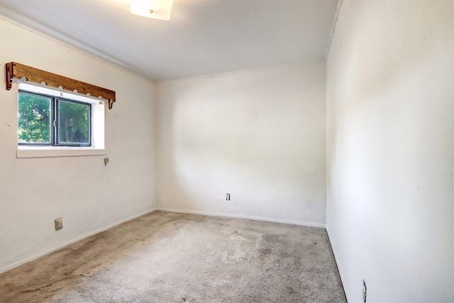 335B County Rd 142, Medanales, NM 87548