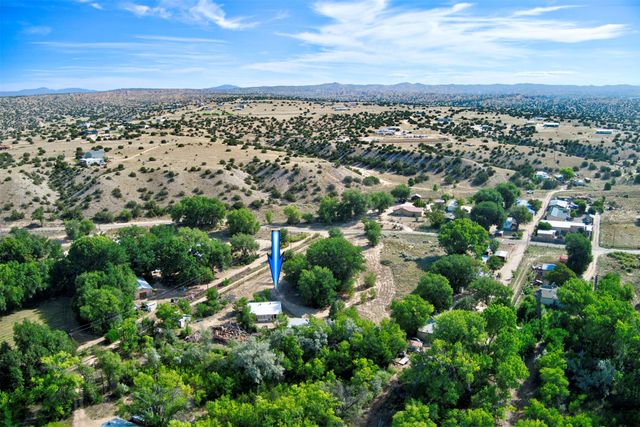 335B County Rd 142, Medanales, NM 87548