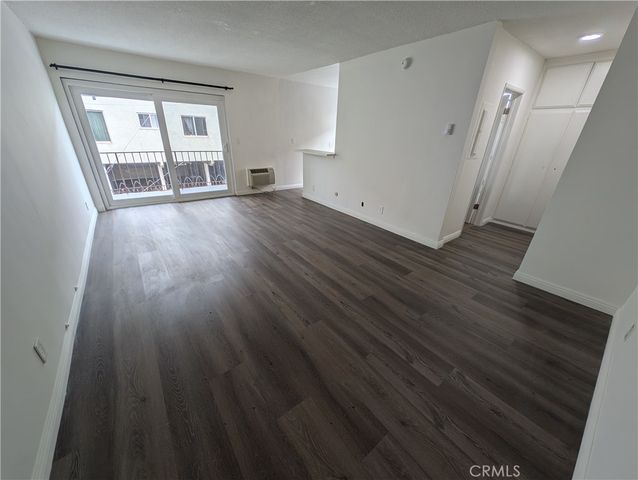 336 N BERENDO ST 213, Los Angeles, CA 90004