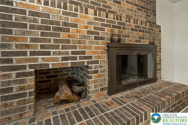 4050 Ascot Circle, Lower Macungie Twp, PA 18103