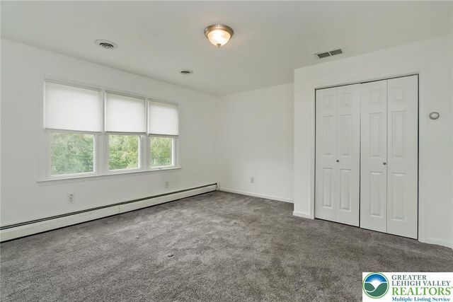 4050 Ascot Circle, Lower Macungie Twp, PA 18103