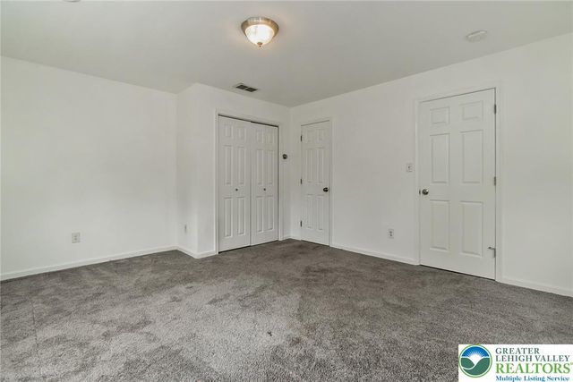 4050 Ascot Circle, Lower Macungie Twp, PA 18103