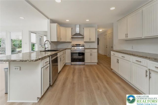 4050 Ascot Circle, Lower Macungie Twp, PA 18103