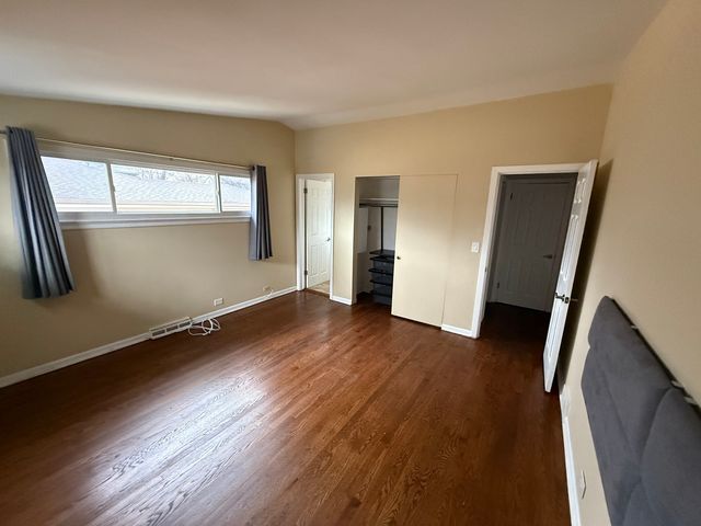 9200 Avers Avenue, Evanston, IL 60203