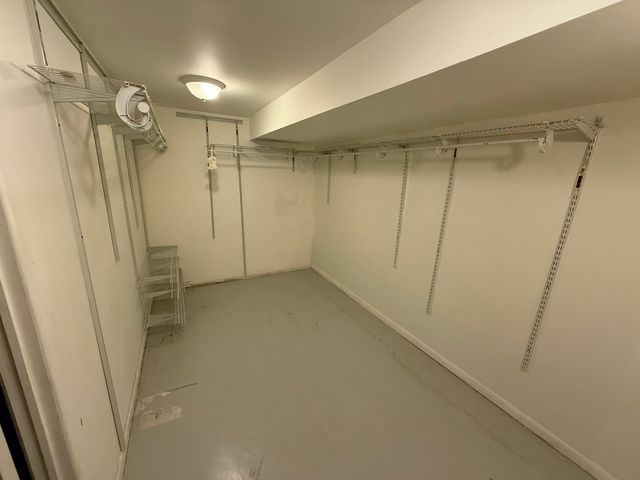 9200 Avers Avenue, Evanston, IL 60203