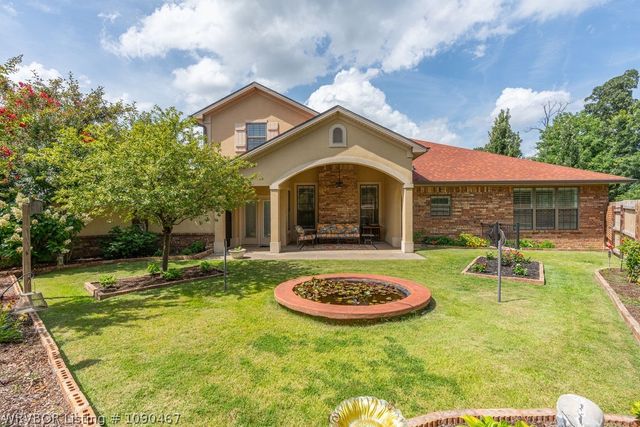 8114 Rome Way, Fort Smith, AR 72916