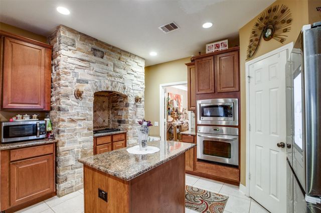 16347 Cascade Caverns Lane, Houston, TX 77044