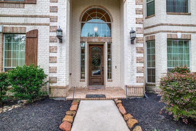 16347 Cascade Caverns Lane, Houston, TX 77044