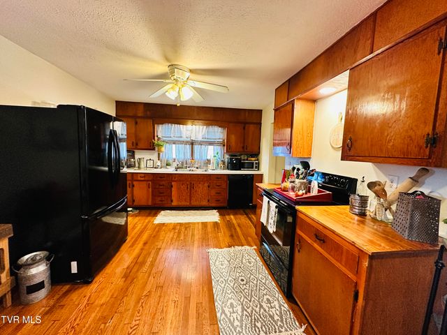 265 Wilmeth Street, Weber City, VA 24290