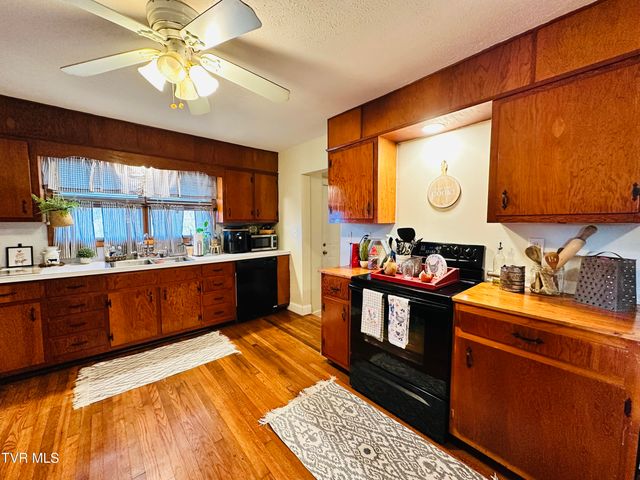 265 Wilmeth Street, Weber City, VA 24290