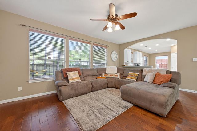 59 Genesee Ridge Drive, Woodland, TX 77385