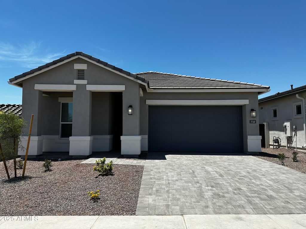 21560 N 102ND Avenue, Peoria, AZ 85382