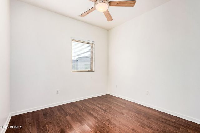 525 W LAKESIDE Drive 141, Tempe, AZ 85281