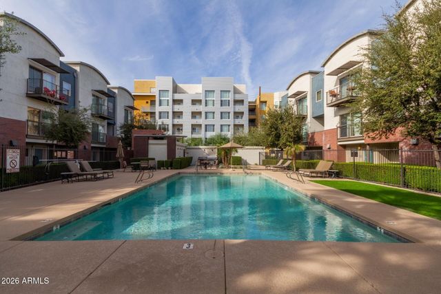 525 W LAKESIDE Drive 141, Tempe, AZ 85281