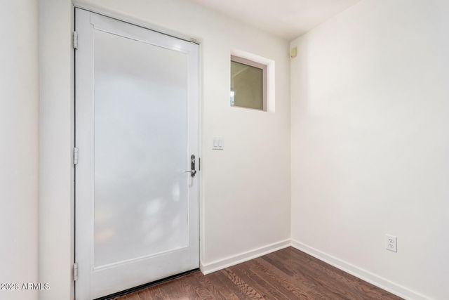 525 W LAKESIDE Drive 141, Tempe, AZ 85281