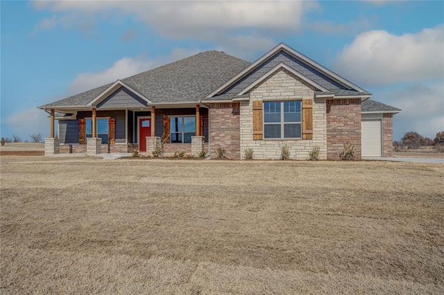201 Meadowlark Lane, Blanchard, OK 73010