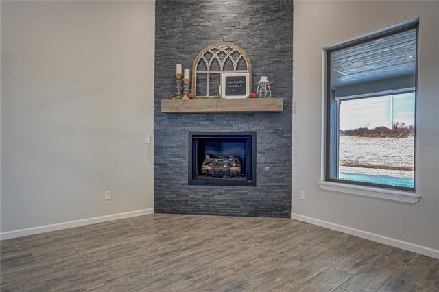 201 Meadowlark Lane, Blanchard, OK 73010