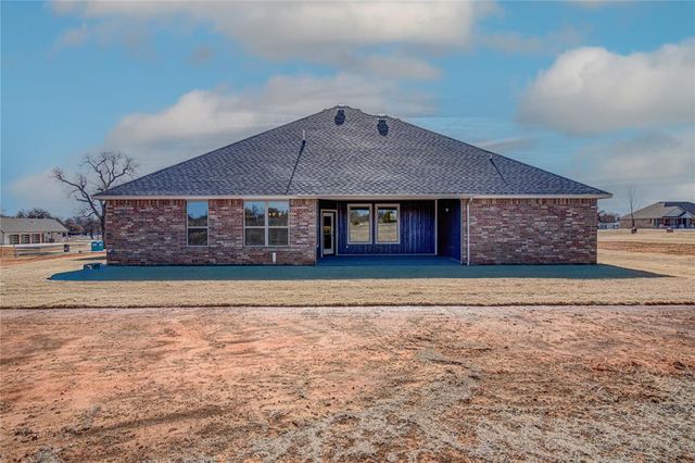 201 Meadowlark Lane, Blanchard, OK 73010