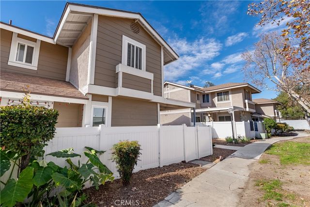 1650 S Campus 12, Ontario, CA 91761