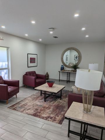 907 Cypress Terrace 205, Pompano Beach, FL 33069