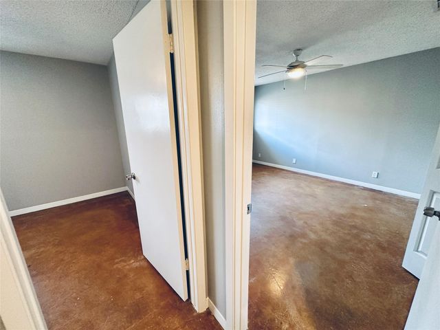 3416 Willowrun DR 4, Austin, TX 78704