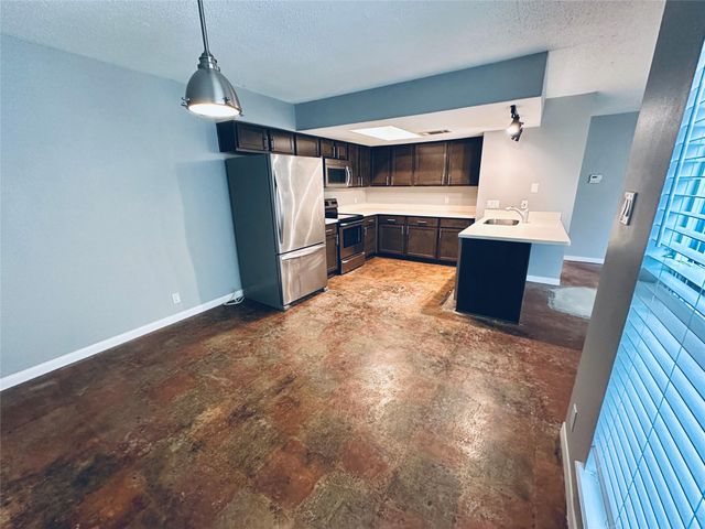 3416 Willowrun DR 4, Austin, TX 78704