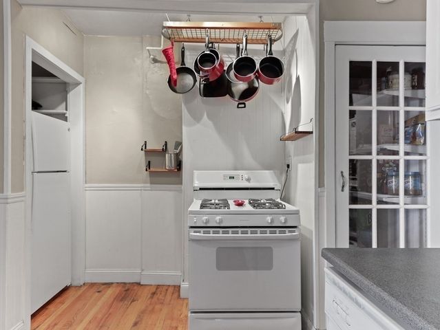 195 South St 4, Boston, MA 02130