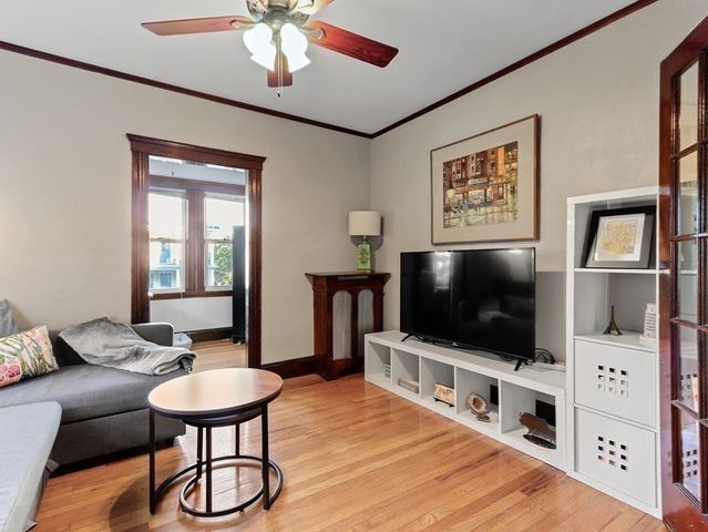 195 South St 4, Boston, MA 02130