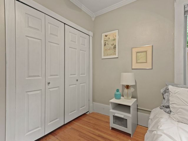 195 South St 4, Boston, MA 02130