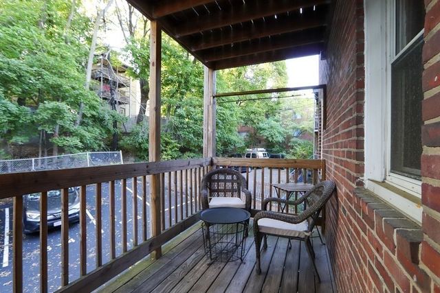 195 South St 4, Boston, MA 02130