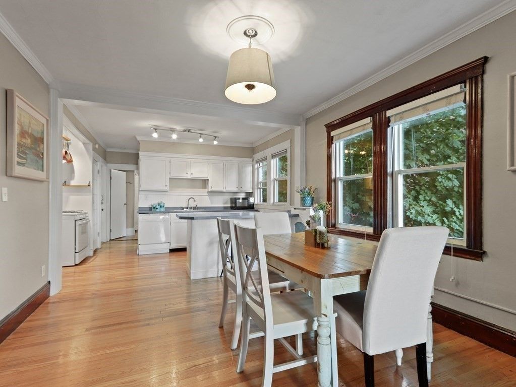 195 South St 4, Boston, MA 02130