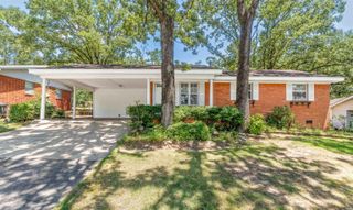 604 E Beverly Ave, Sherwood, AR 72120