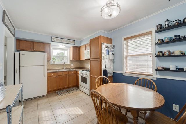5732 66th STREET, Kenosha, WI 53142