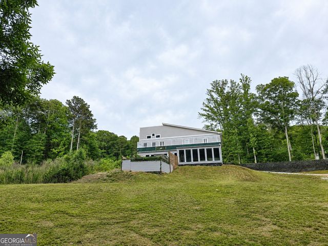 5589 River Road A, Ellenwood, GA 30294