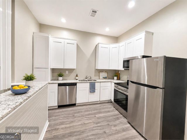 5589 River Road A, Ellenwood, GA 30294